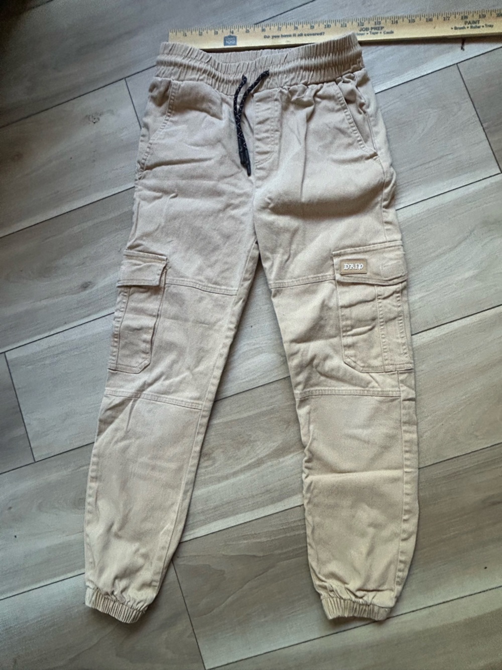 Boys cargo street pants size 14 distortion drip